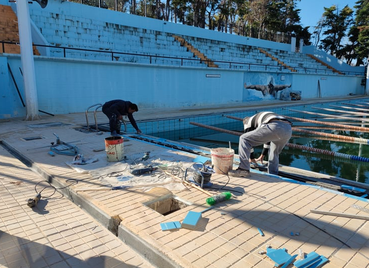Δήμος Γαλατσίου: Σε ένα μήνα θα παραδοθεί το ανακαινισμένο κολυμβητήριο