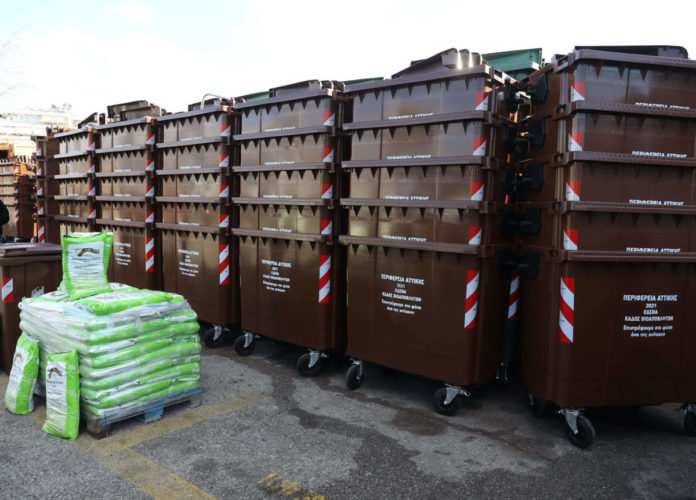 Δεύτερος κύκλος παράδοσης εξοπλισμού συλλογής βιοαποβλήτων και καφέ κάδων ειδικής ανακύκλωσης στον Δήμο Νέας Ιωνίας