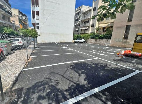 Δήμος Γαλατσίου: Έτοιμο το δημοτικό πάρκινγκ στην Απειράνθου & Πλάτωνος