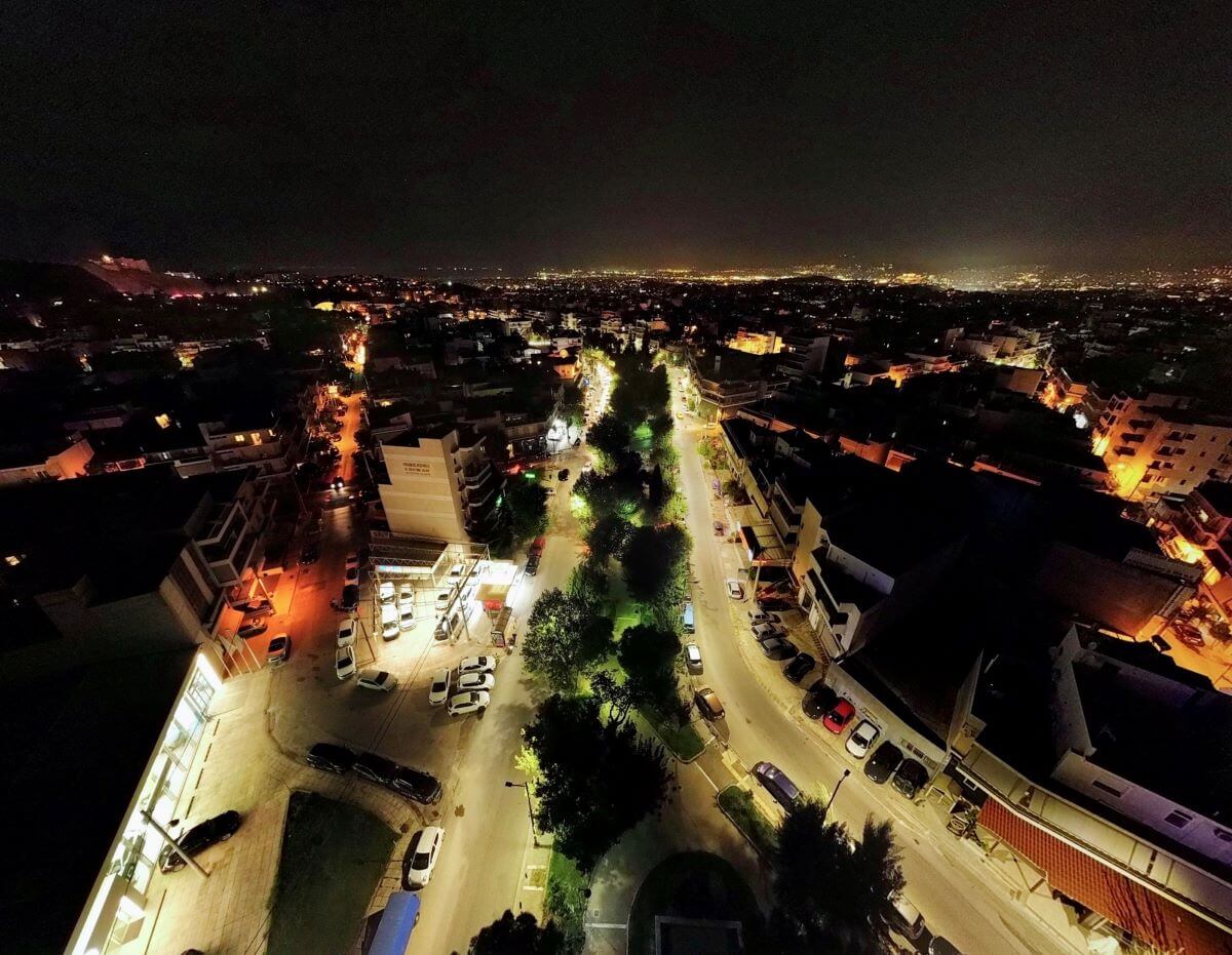 Δήμος Βύρωνα :Προχωράει με γοργούς ρυθμούς η αντικατάσταση του οδοφωτισμού με φώτα LED